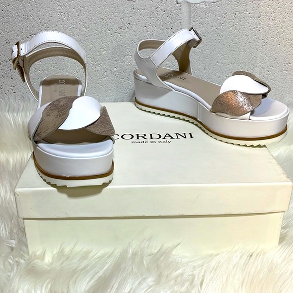 NIB (37) 7 Cordani Calzature pure white open toe ankle str flatform leather gold - Picture 6 of 13